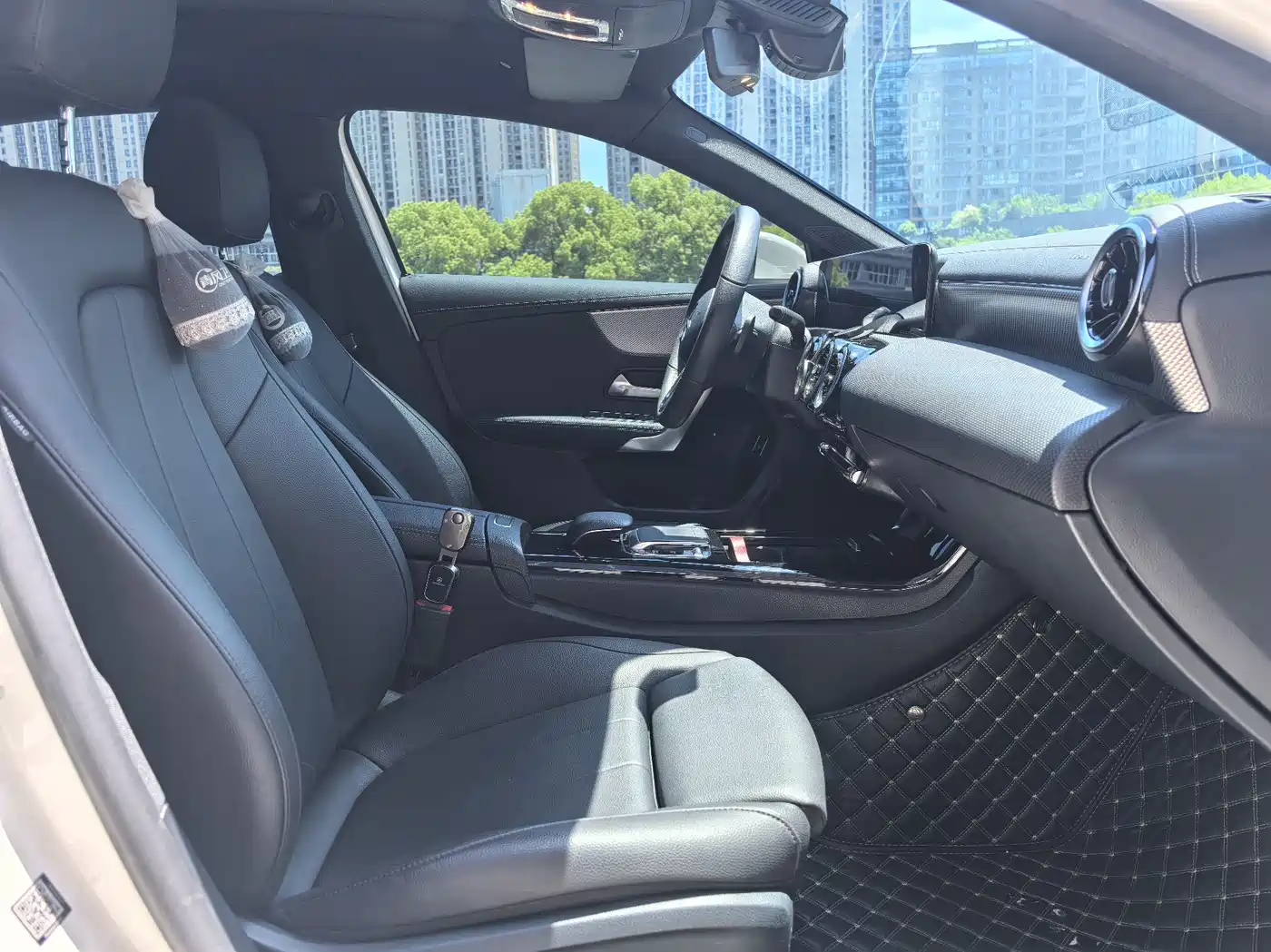 Mercedes-Benz A-Class 2019 A 200 L фото 13