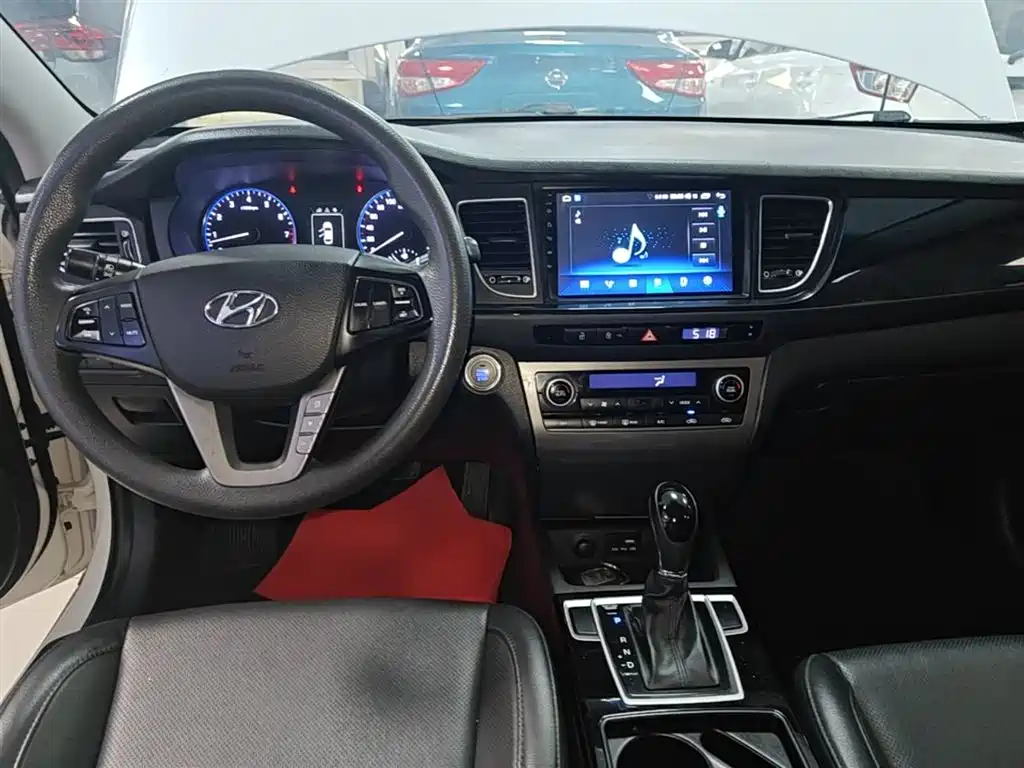 Hyundai Mistra 2014 1.8L Auto Smart GLS фото 10