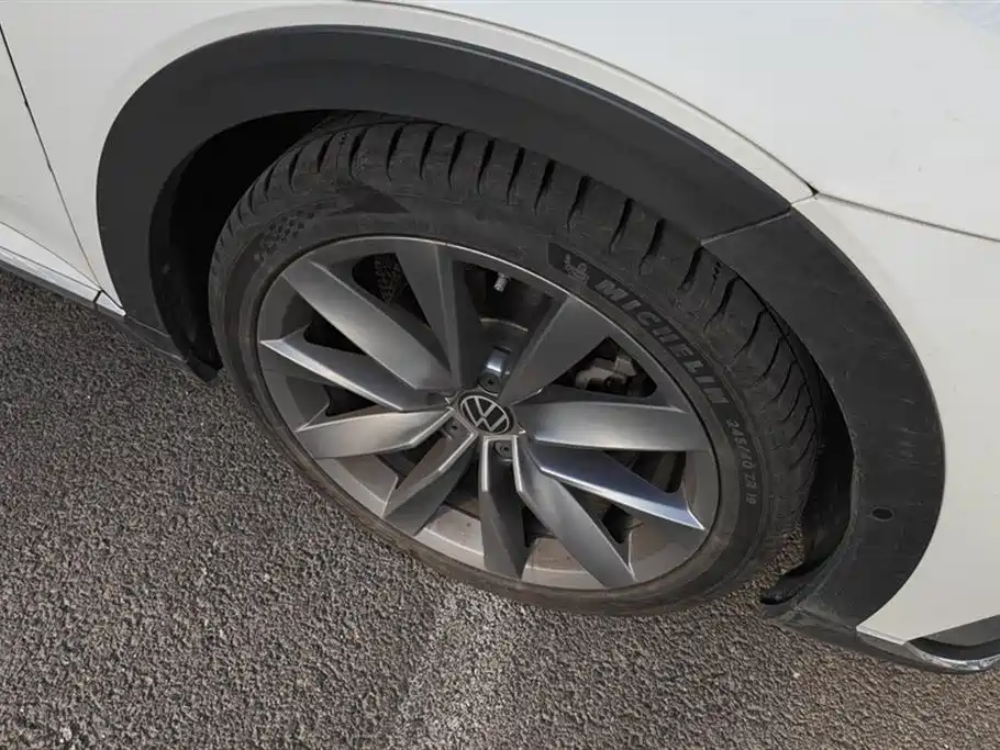 Volkswagen FAW-Volkswagen CC 2021 Shooting Brake 380TSI Hunter Heart Edition фото 6