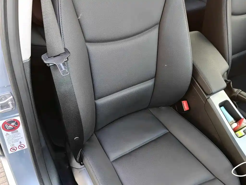 BMW 3 Series (Import) 2012 318i Leading фото 8
