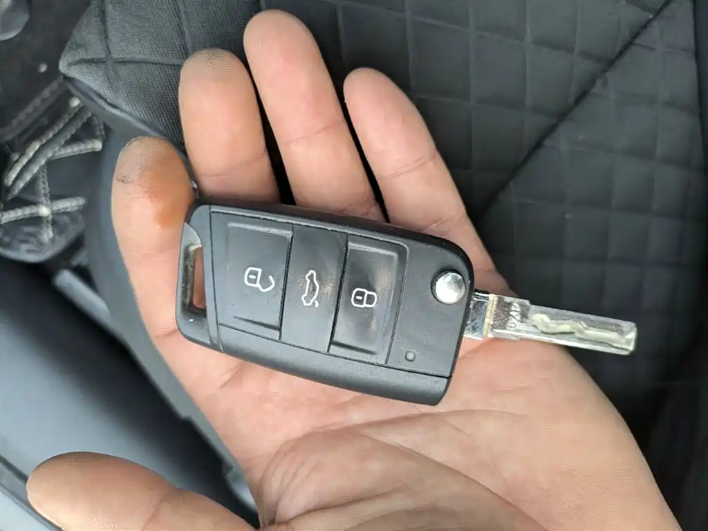 Škoda Superb 2016 TSI280 DSG Pioneer Edition фото 9
