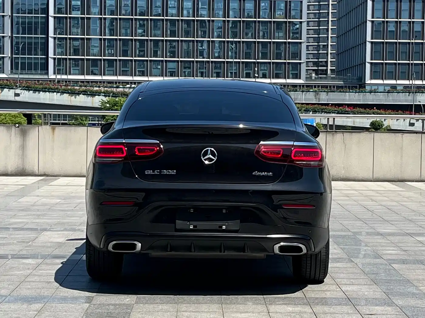 Mercedes-Benz GLC Coupe 2021 GLC 300 4MATIC Coupe SUV фото 5