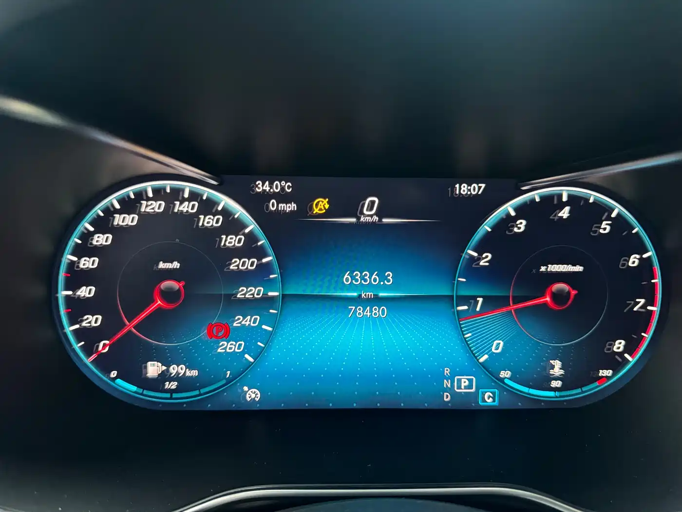 Mercedes-Benz GLC 2022 GLC 300 L 4MATIC Dynamic Collector's Edition фото 6