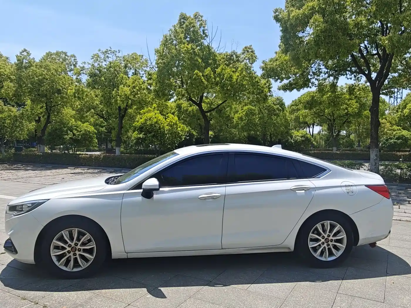Hongqi H5 2019 30TD Style Edition фото 7