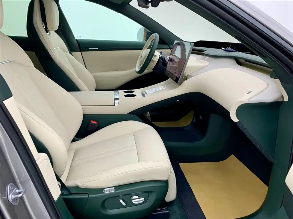 XIAOMI CAR XIAOMI YU7