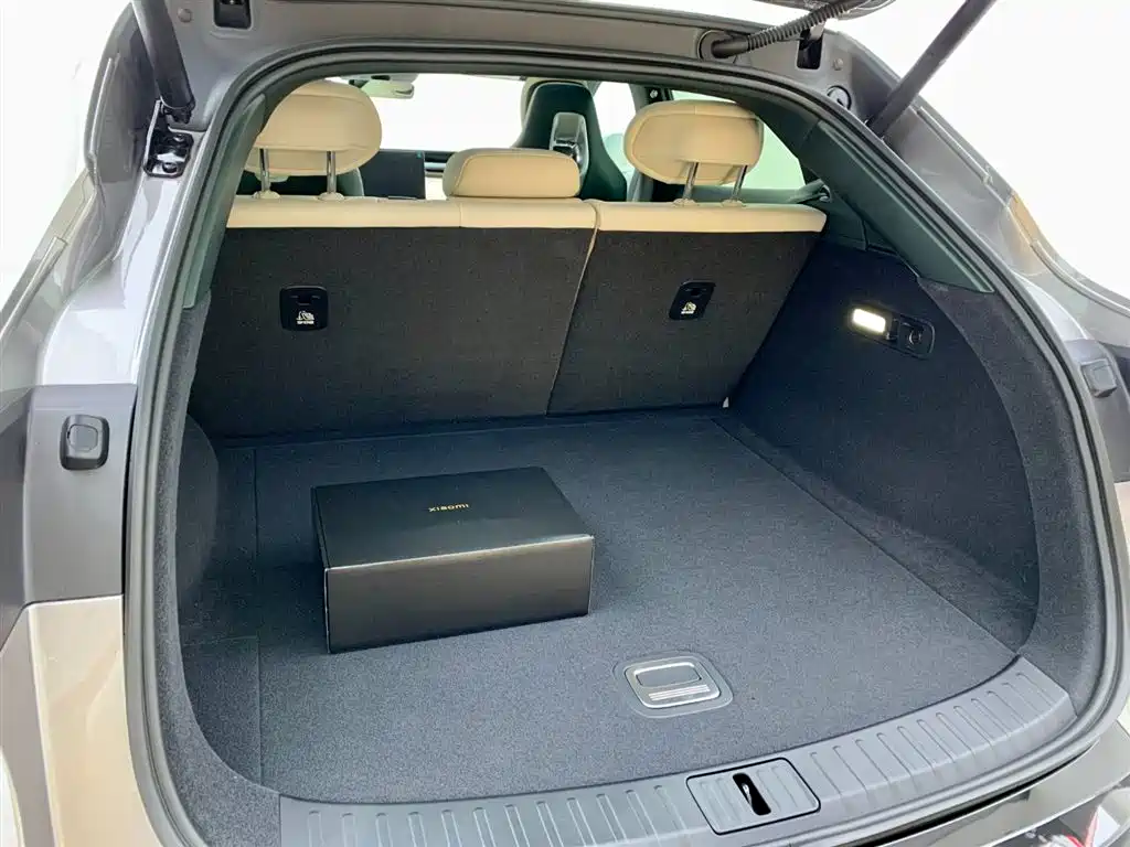 XIAOMI CAR XIAOMI YU7