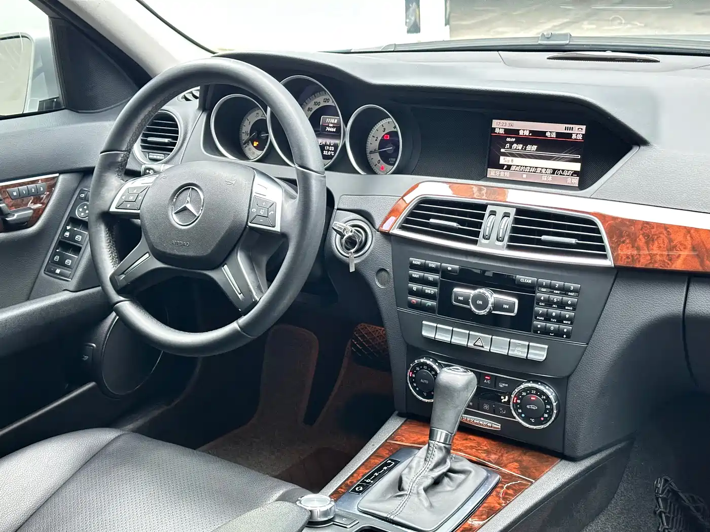 Mercedes-Benz C-Class 2013 C 260 CGI Elegance фото 11