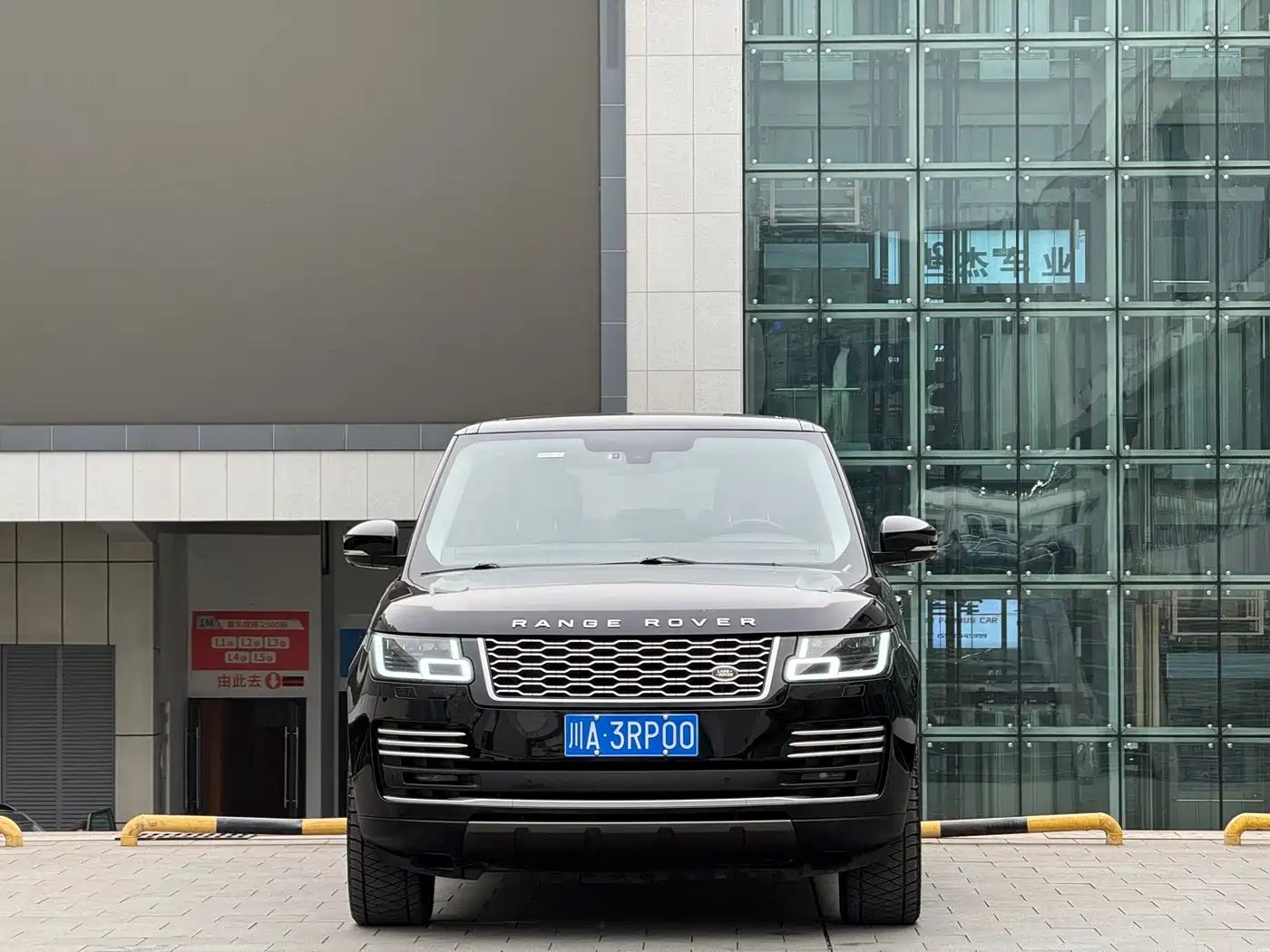 Land Rover Range Rover 2013 5.0 SC V8 Vogue SE фото 4