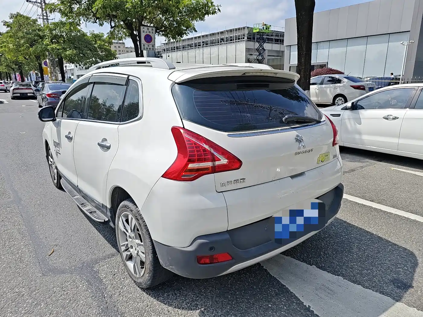 Peugeot 3008 2013 2.0L Automatic Trend Edition фото 10