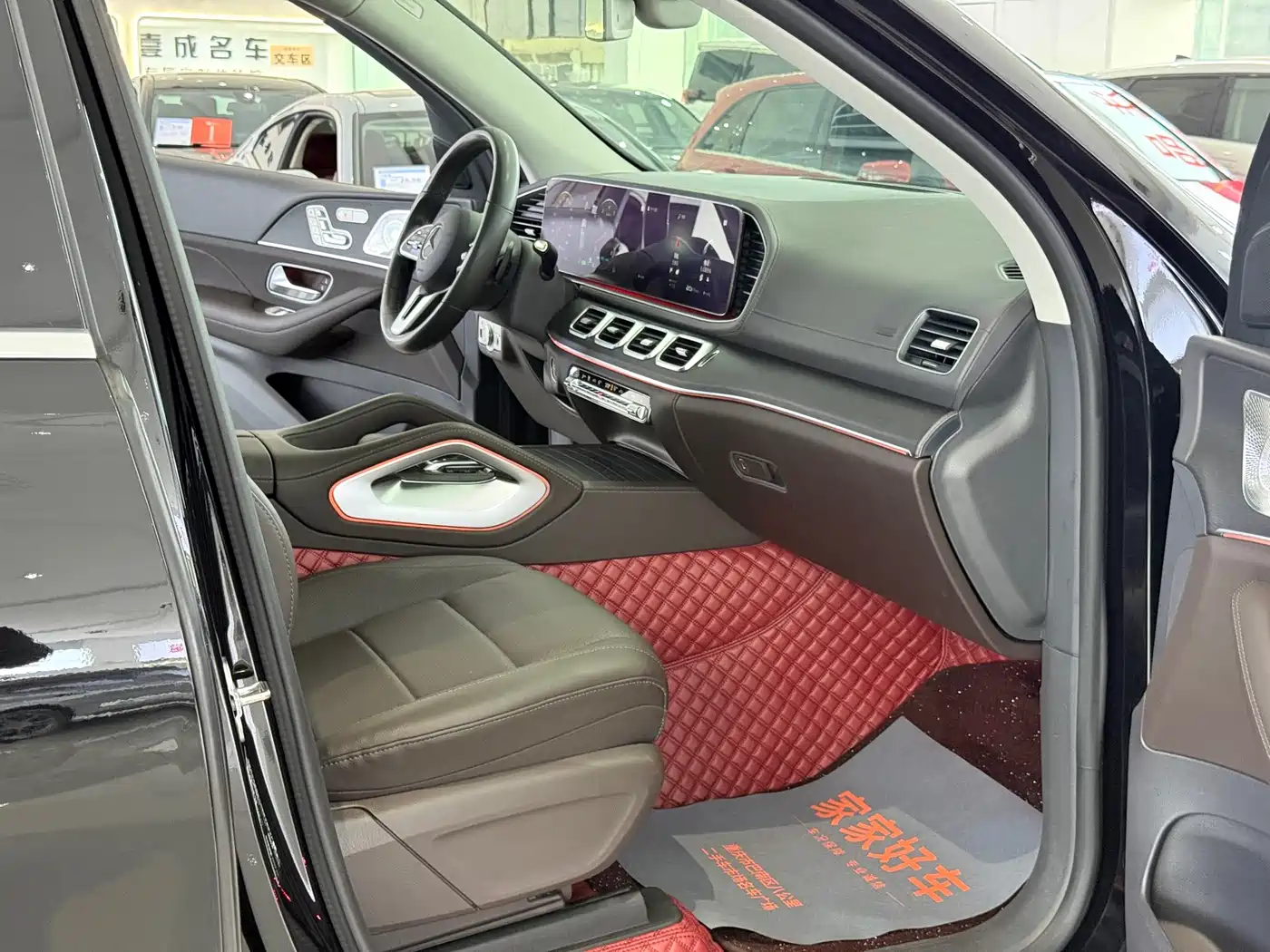 Mercedes-Benz GLE 2020 Facelift GLE 450 4MATIC Luxury фото 18