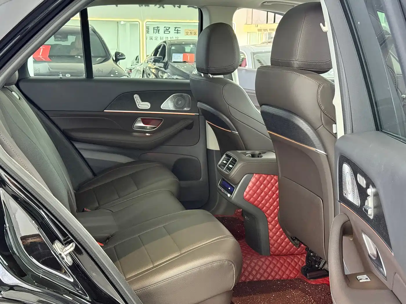 Mercedes-Benz GLE 2020 Facelift GLE 450 4MATIC Luxury фото 19