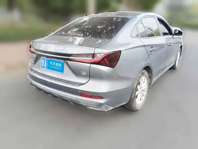 Roewe i5 2026 1.5L Manual Comfort — фото 2