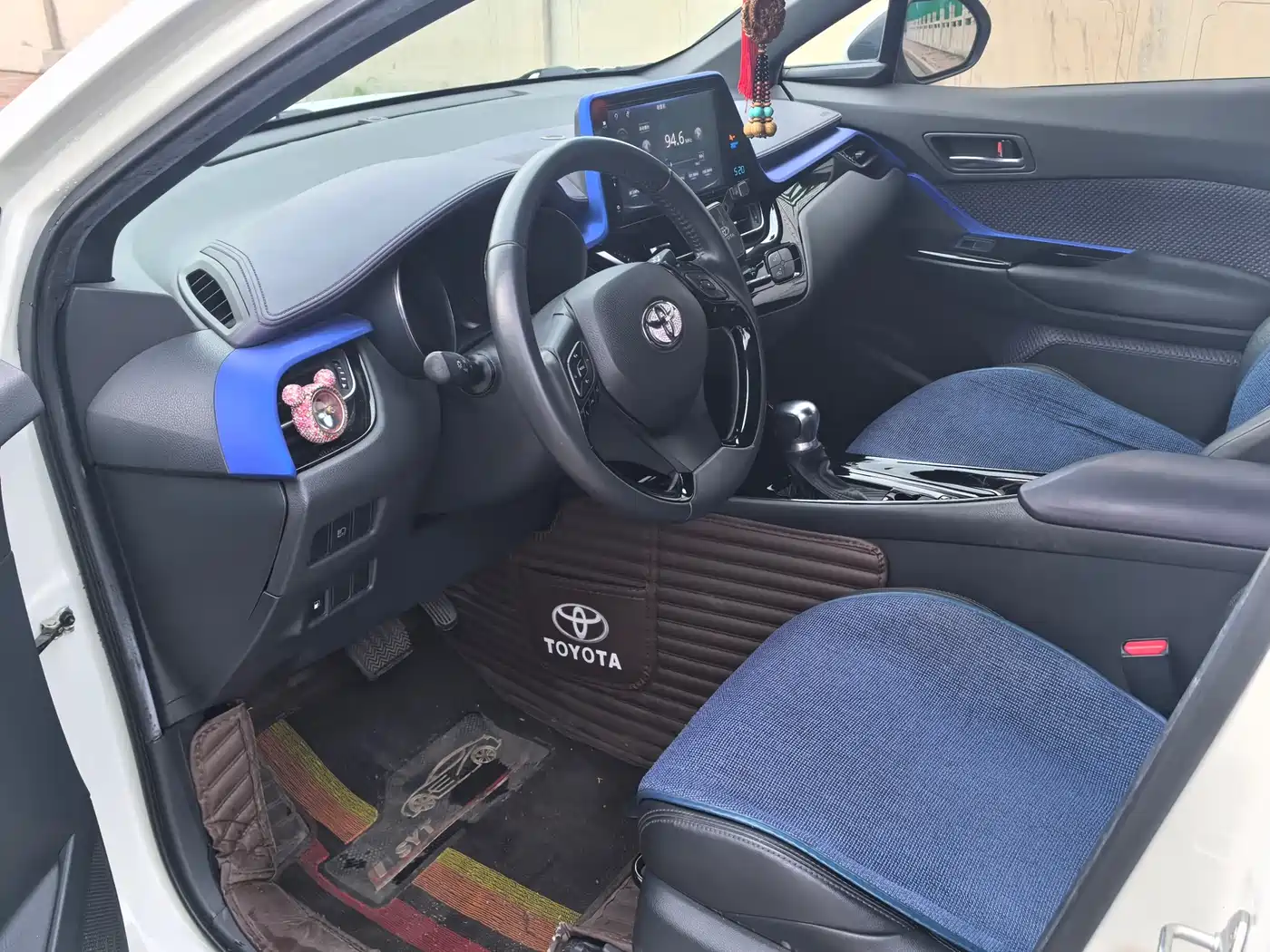 Toyota IZOA 2020 2.0L Yi Chi Edition фото 12