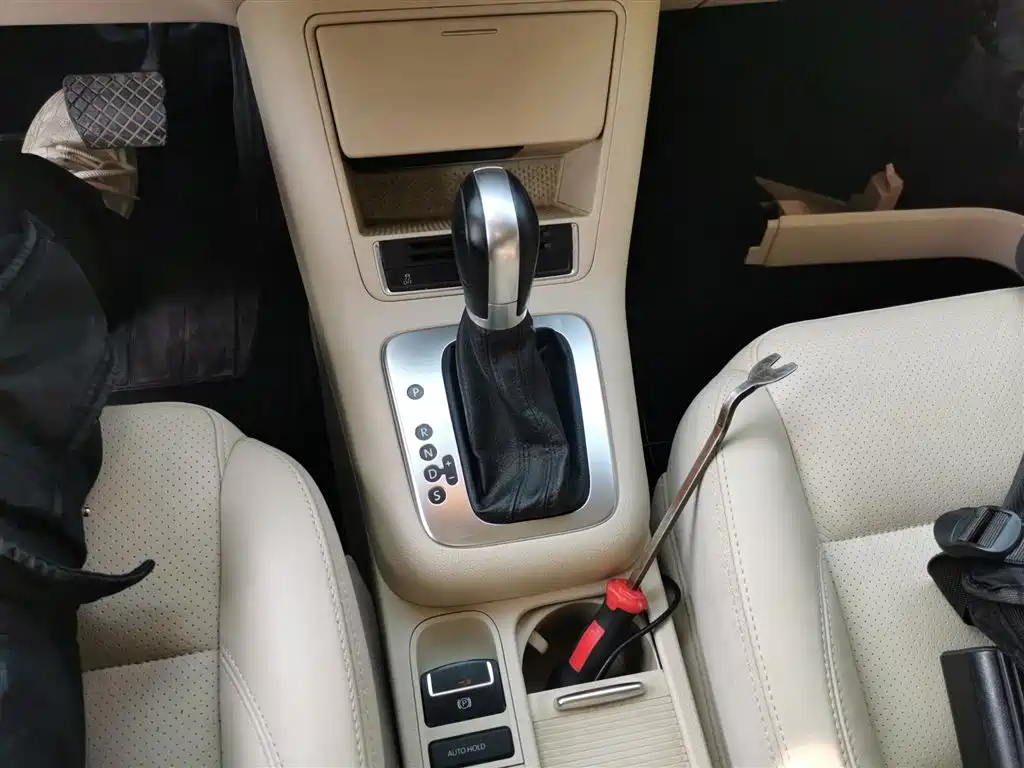 Volkswagen Tiguan 2013 1.8TSI Automatic 2WD Luxury Model фото 14