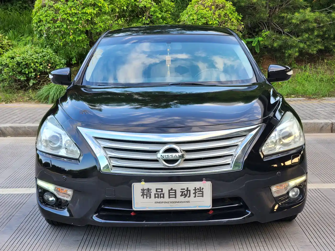 Фото 1 - Nissan Teana