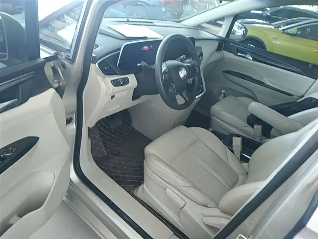 BUICK GL8