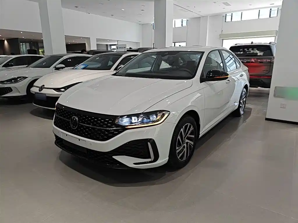 Volkswagen Lavida 2024 Model 300TSI DSG Starlight Leading Edition фото 2