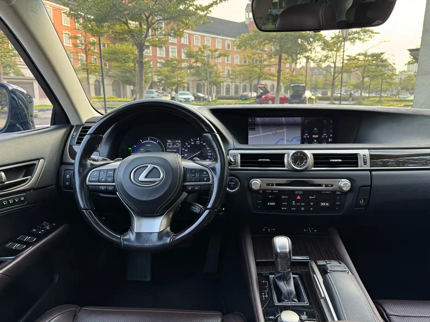 Lexus GS 2016 450h фото 11