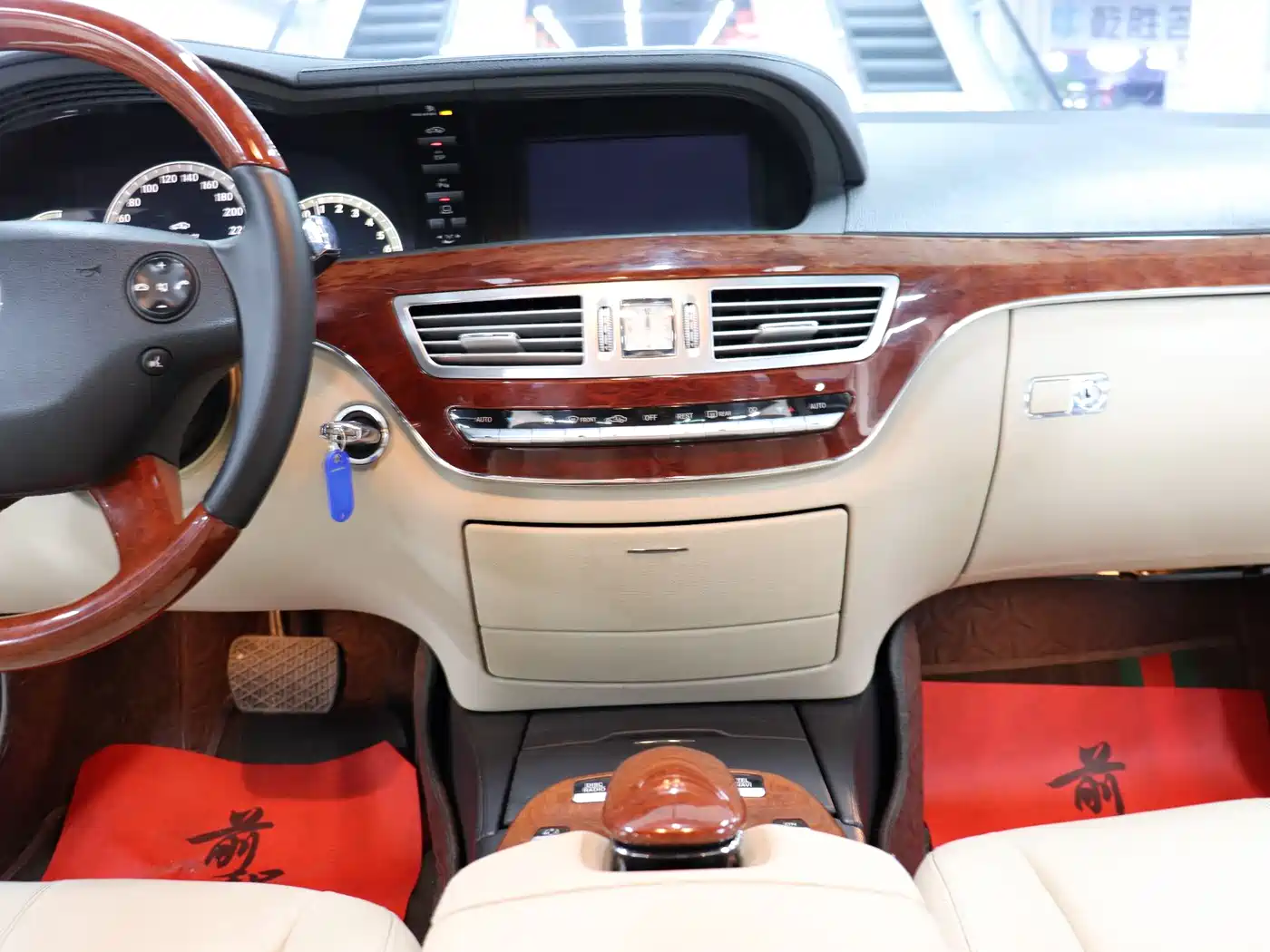 Mercedes-Benz S-Class 2008 S 300 L Premium фото 11