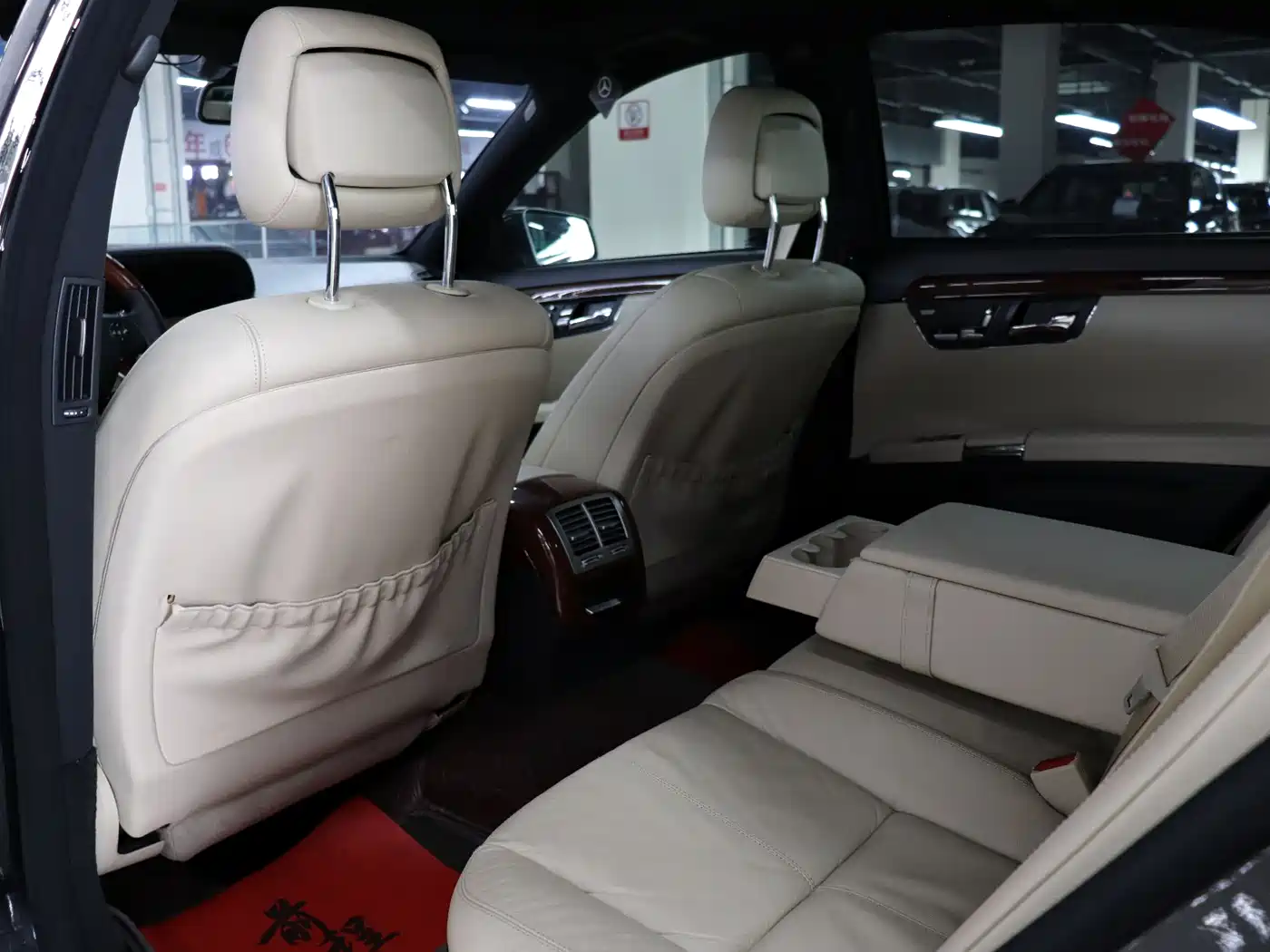 Mercedes-Benz S-Class 2008 S 300 L Premium фото 18