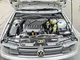 Photo 11 - Volkswagen Jetta