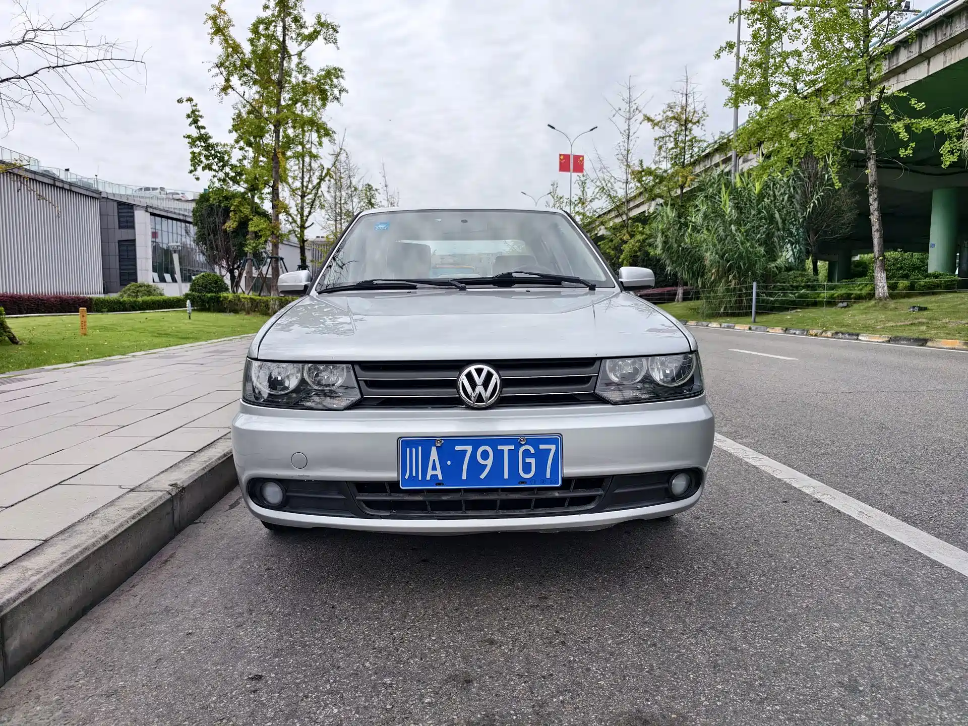 Photo 1 - Volkswagen Jetta
