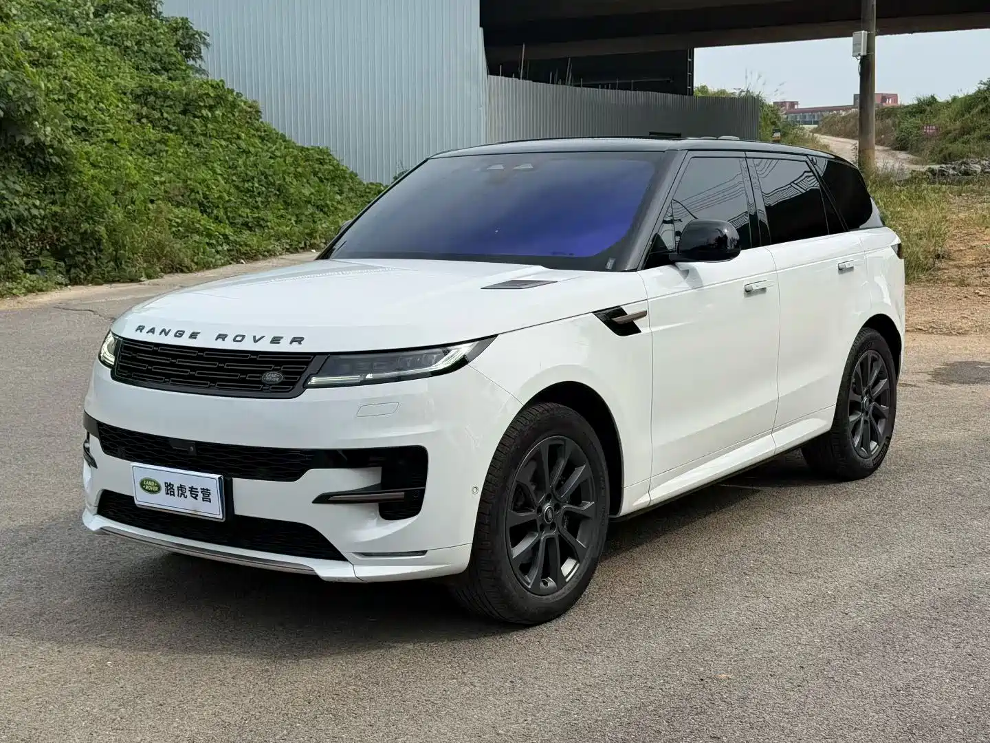 Фото 1 - Land Rover Range Rover Sport