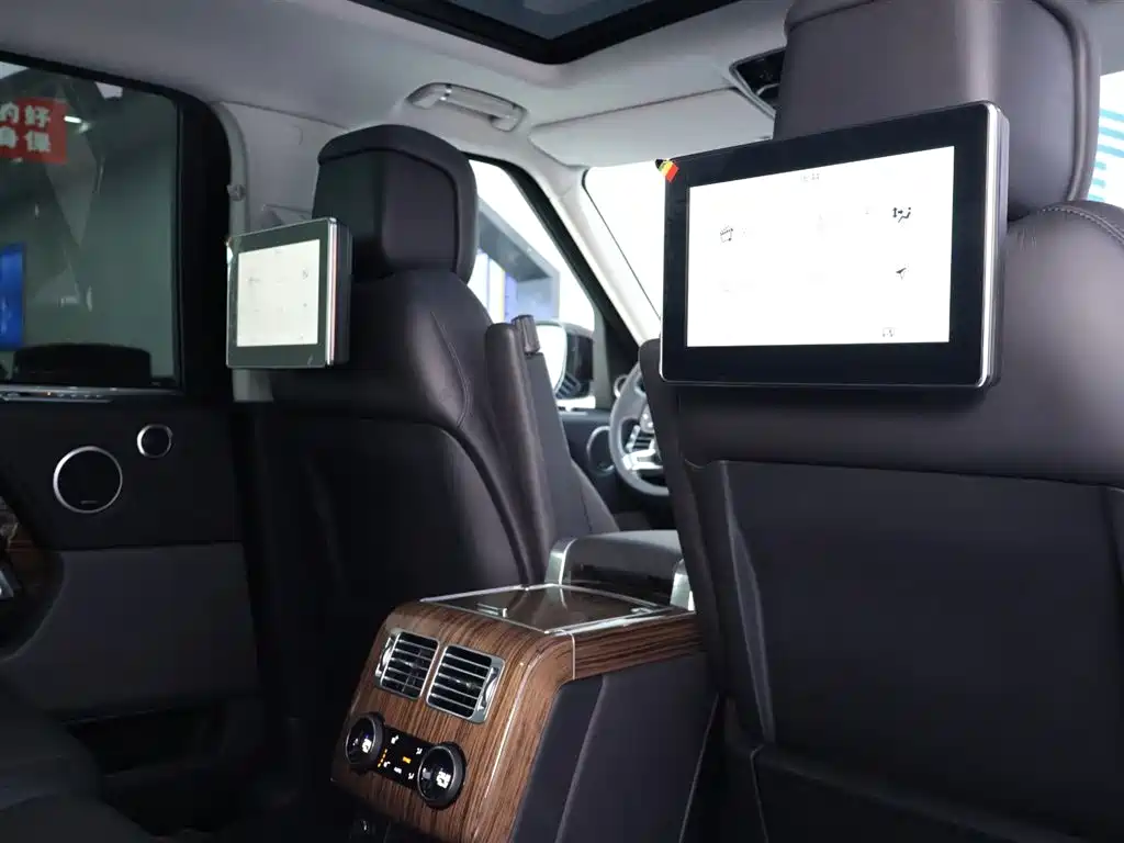 Land Rover Range Rover 2019 3.0 SC V6 Heritage Extended Edition фото 23
