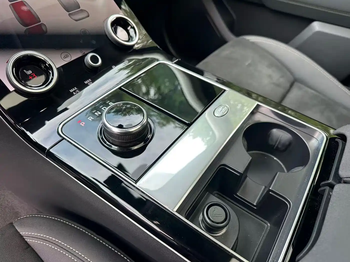 Land Rover Range Rover Velar 2019 2018 P250 S