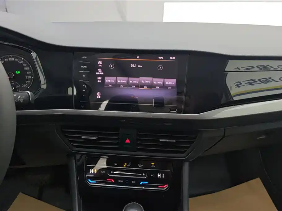 Volkswagen Bora 2021 200TSI DSG Elite Smart Edition фото 13
