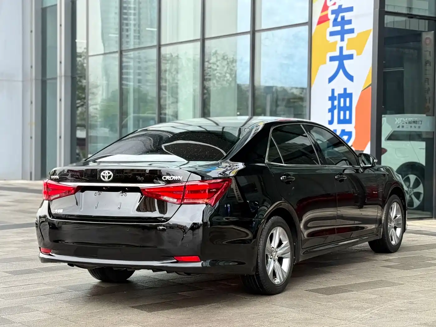 Toyota Crown 2015 2.5L Smart Edition фото 5