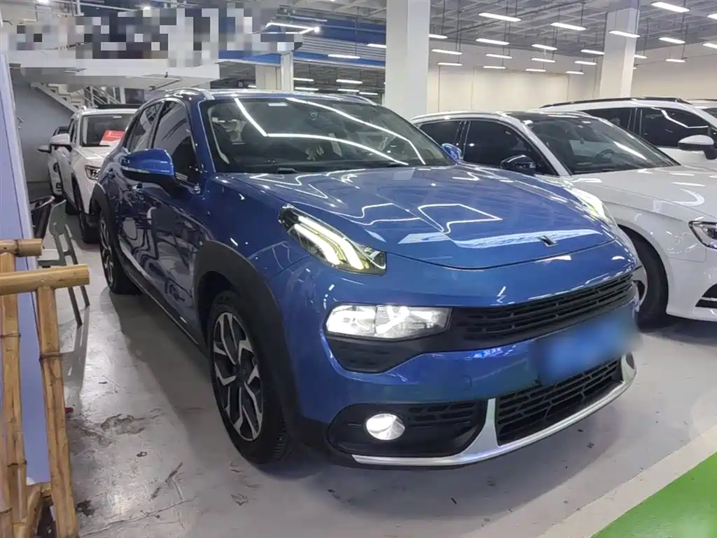 Lynk & Co 02 2018 1.5T DCT 2WD Power Edition China V фото 4