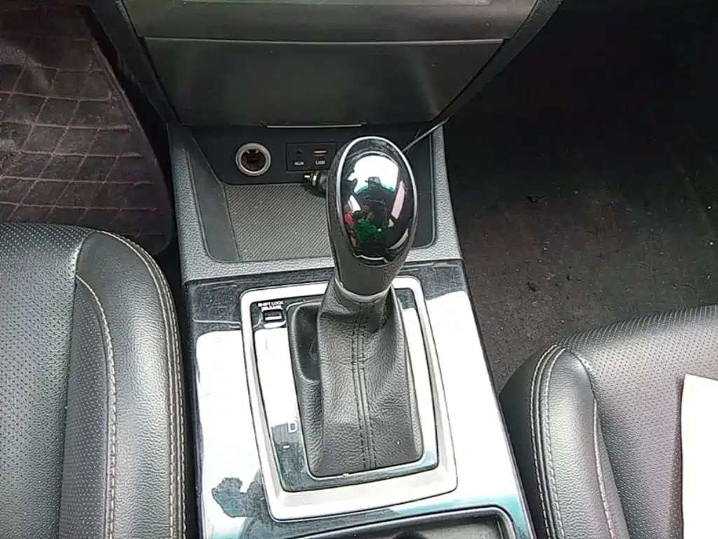 صورة 10 - Hyundai Mistra