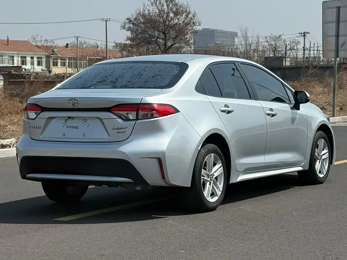 Toyota Levin 2019 185T CVT Luxury Edition China V фото 6