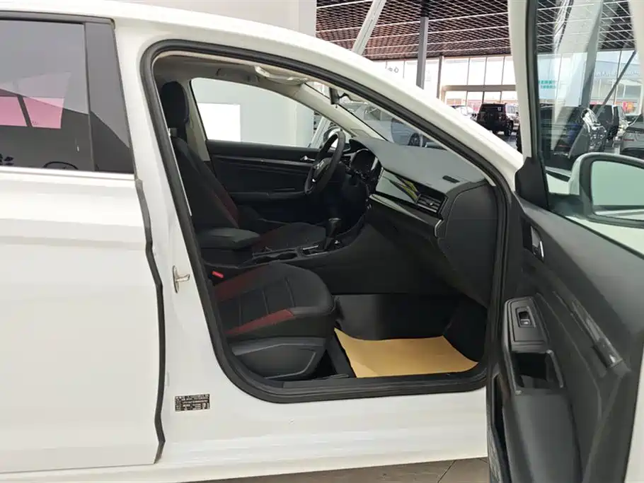 Volkswagen Bora 2021 200TSI DSG Elite Smart Edition фото 8