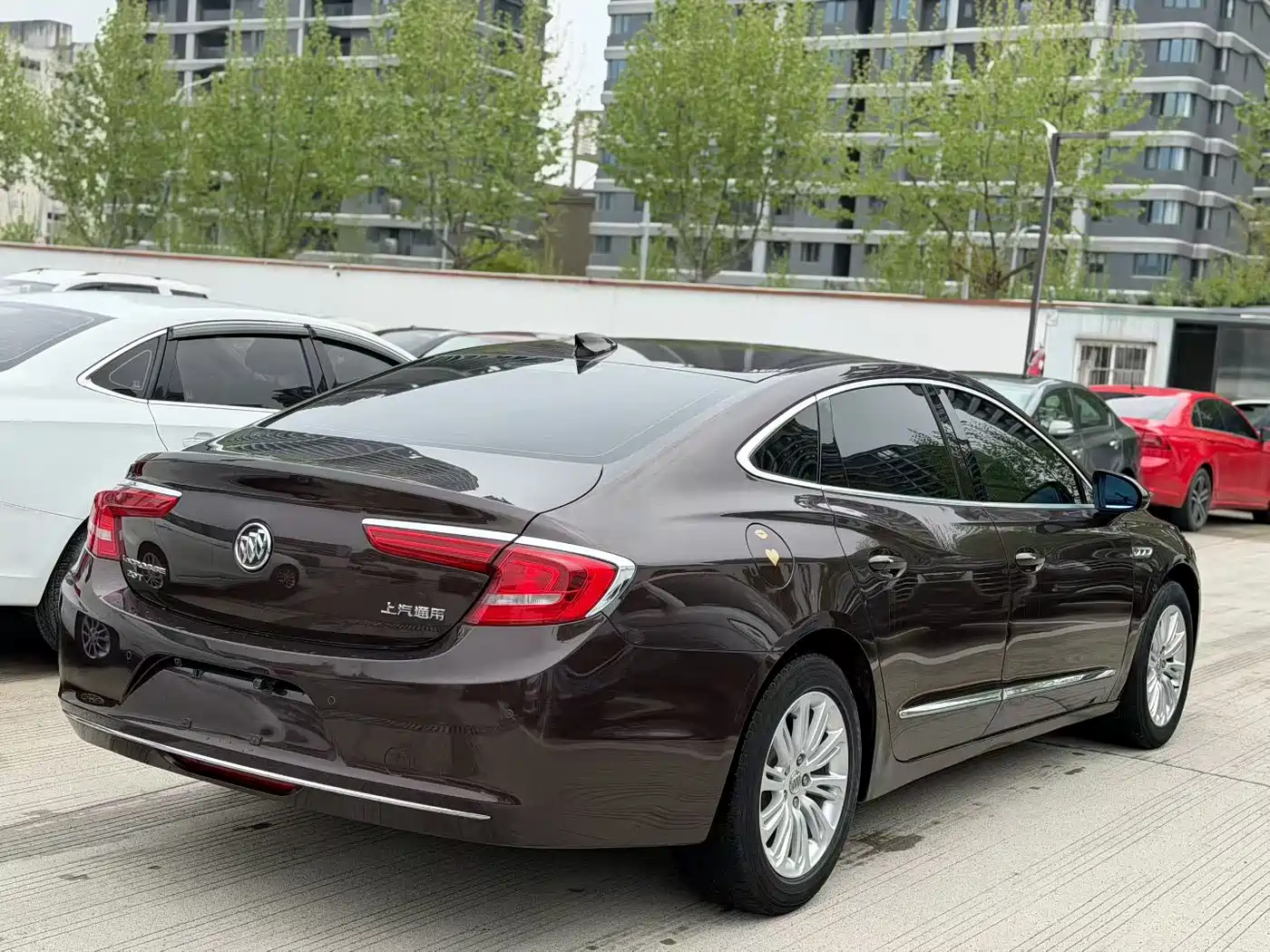Buick LaCrosse 2016 Facelift 20T Leading фото 7