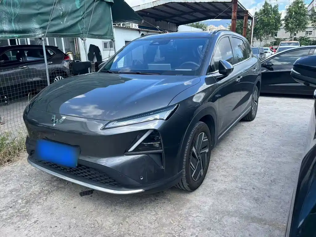 Similar car