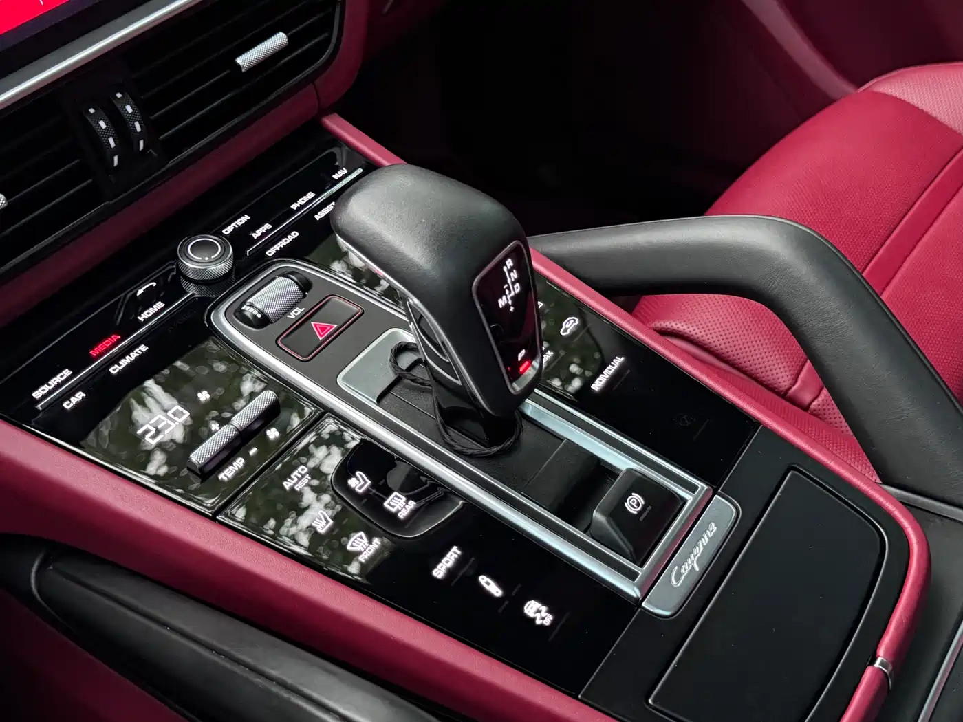 Porsche Cayenne 2019 Cayenne 3.0T фото 13