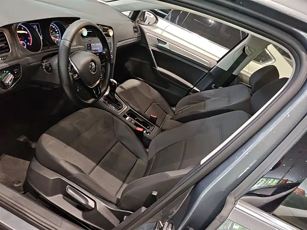 Volkswagen Golf 2015 1.4TSI Automatic Comfort фото 15