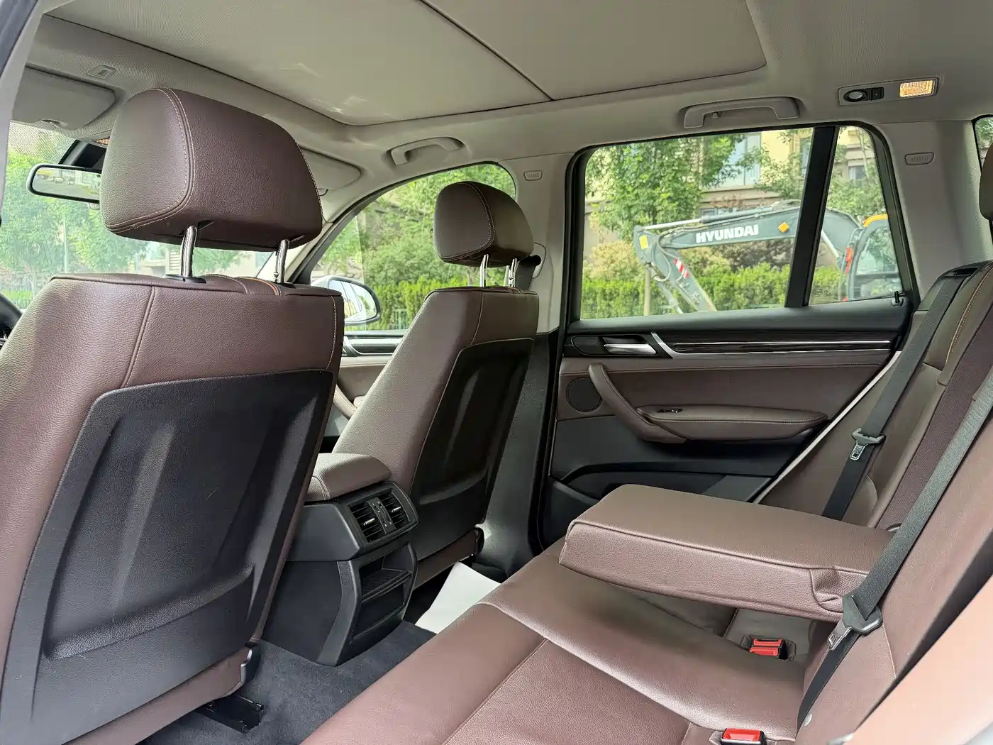 BMW X3 (Import) 2014 xDrive28i X Design Package фото 27