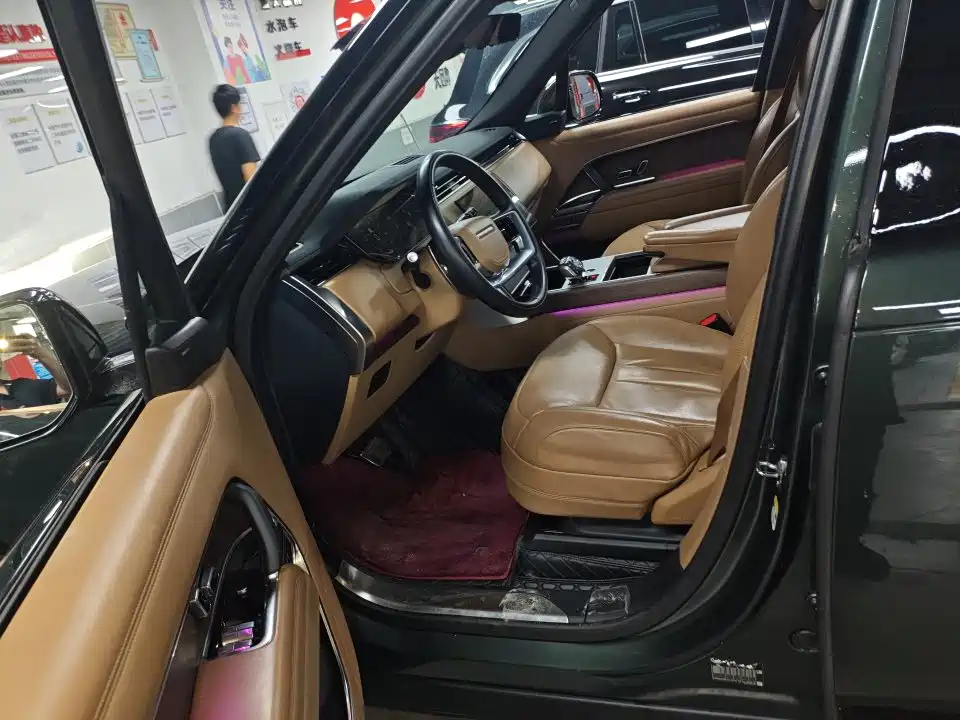 Land Rover Range Rover 2024 2024 3.0 L6 400PS Golden Age Extended 7-Seater