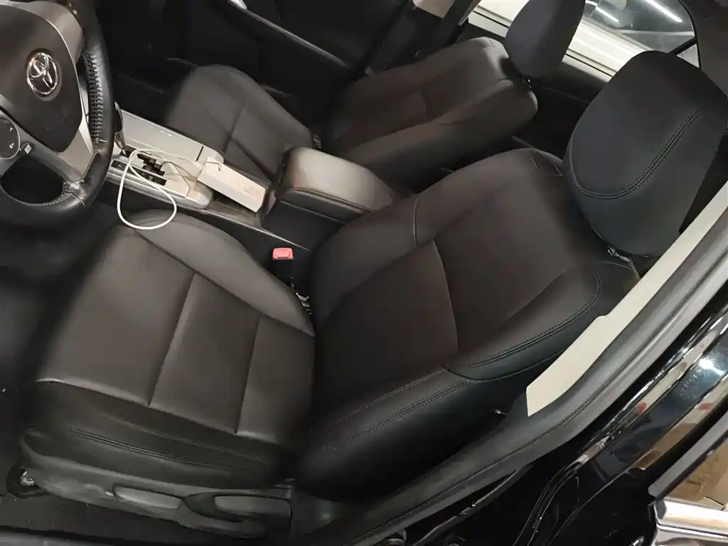 Toyota Camry 2012 Junrui 2.0S Dynamic Edition фото 7
