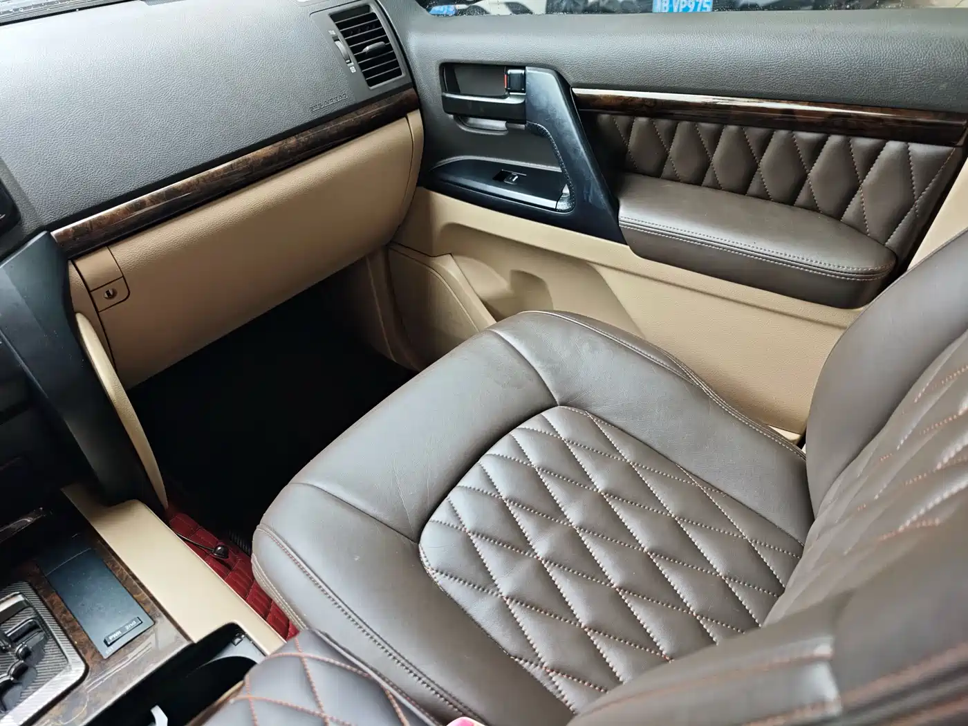Toyota Land Cruiser (Import) 2015 2015 4.0L V6 Middle East Limited Edition