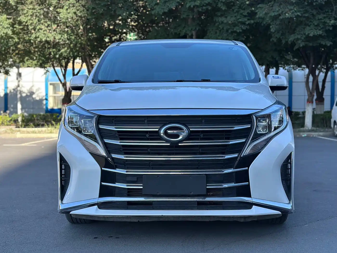 GAC TRUMPCHI M8