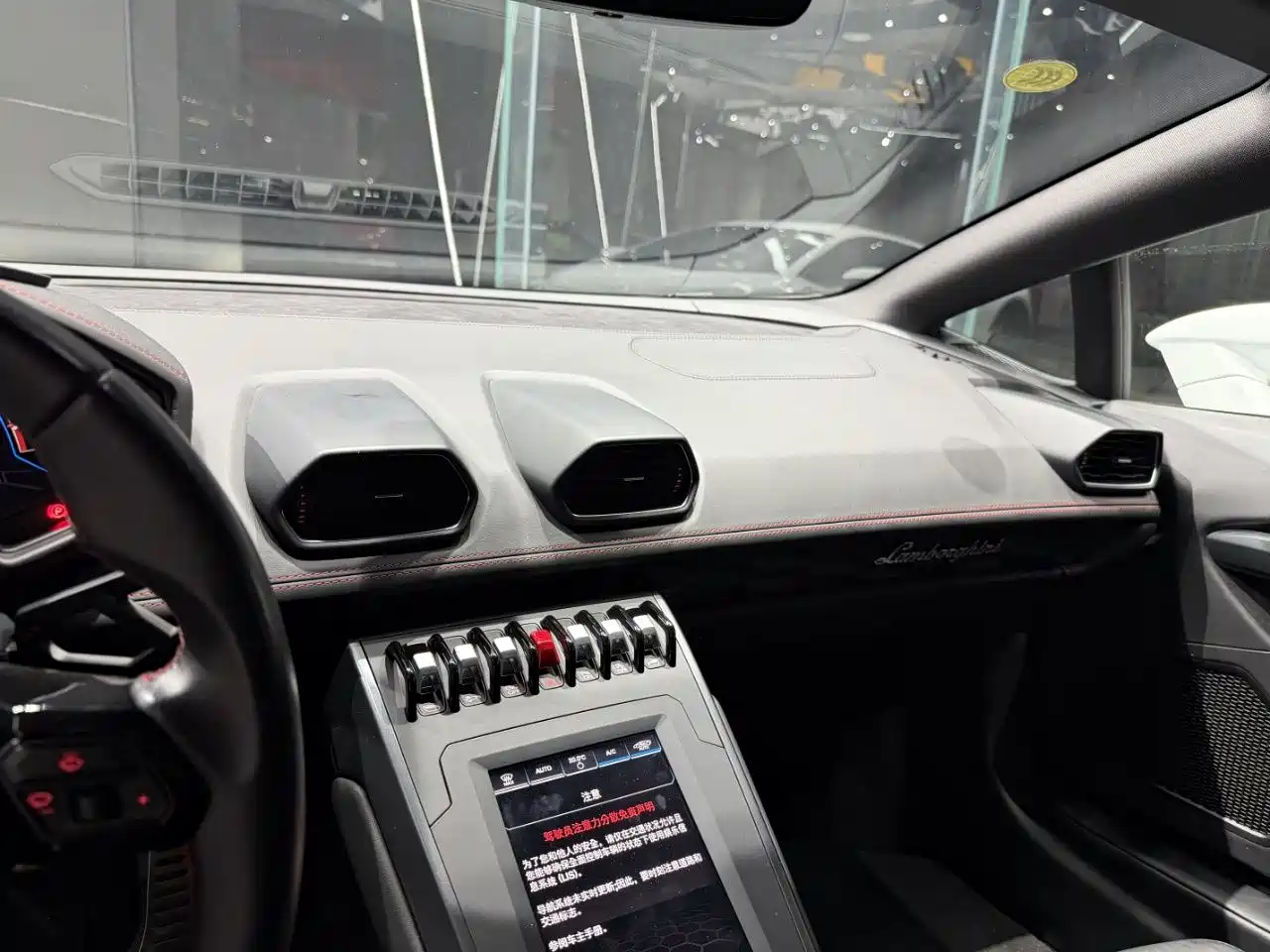 Lamborghini Huracán 2020 Huracán EVO RWD фото 7