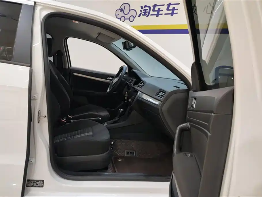 Volkswagen Lavida 2019 Lavida Start 1.5L Auto Trend (China VI) фото 8