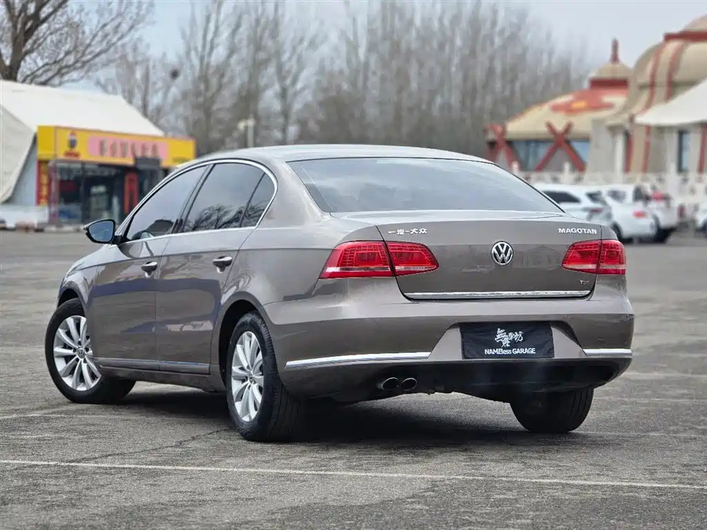 Volkswagen Magotan 2015 1.8TSI Leading фото 4