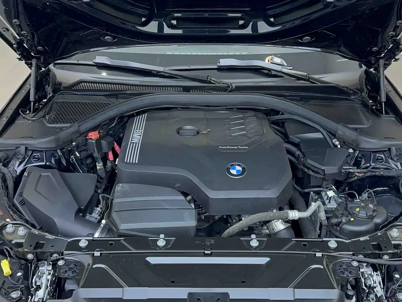BMW 3 Series 2023 320Li M Sport Package фото 16