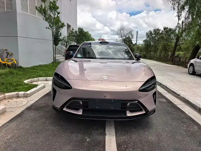 XIAOMI YU7