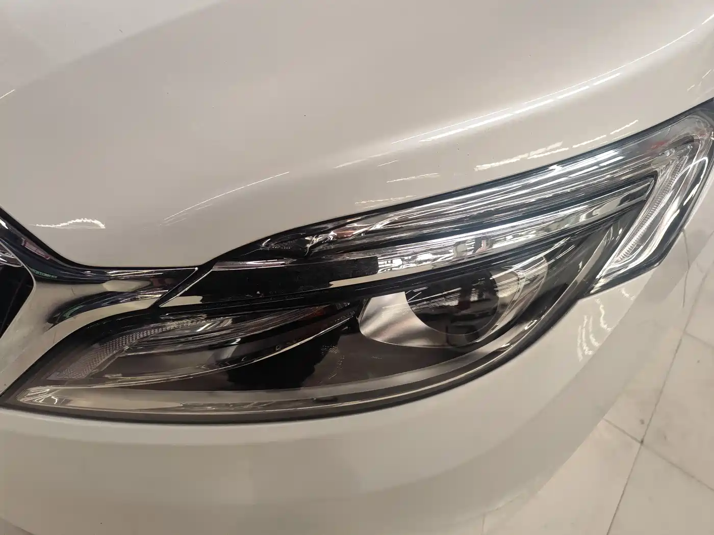 Buick GL8 2018 ES 28T Comfort Type China VI фото 4
